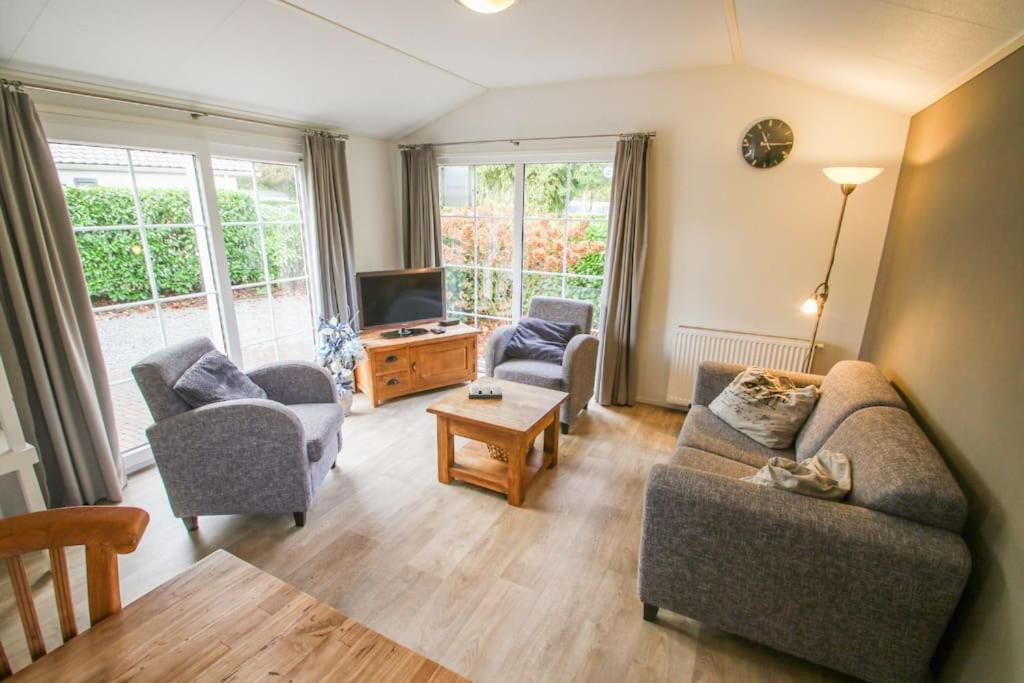 Luxe Vrijstaande Chalet Epe Luaran gambar